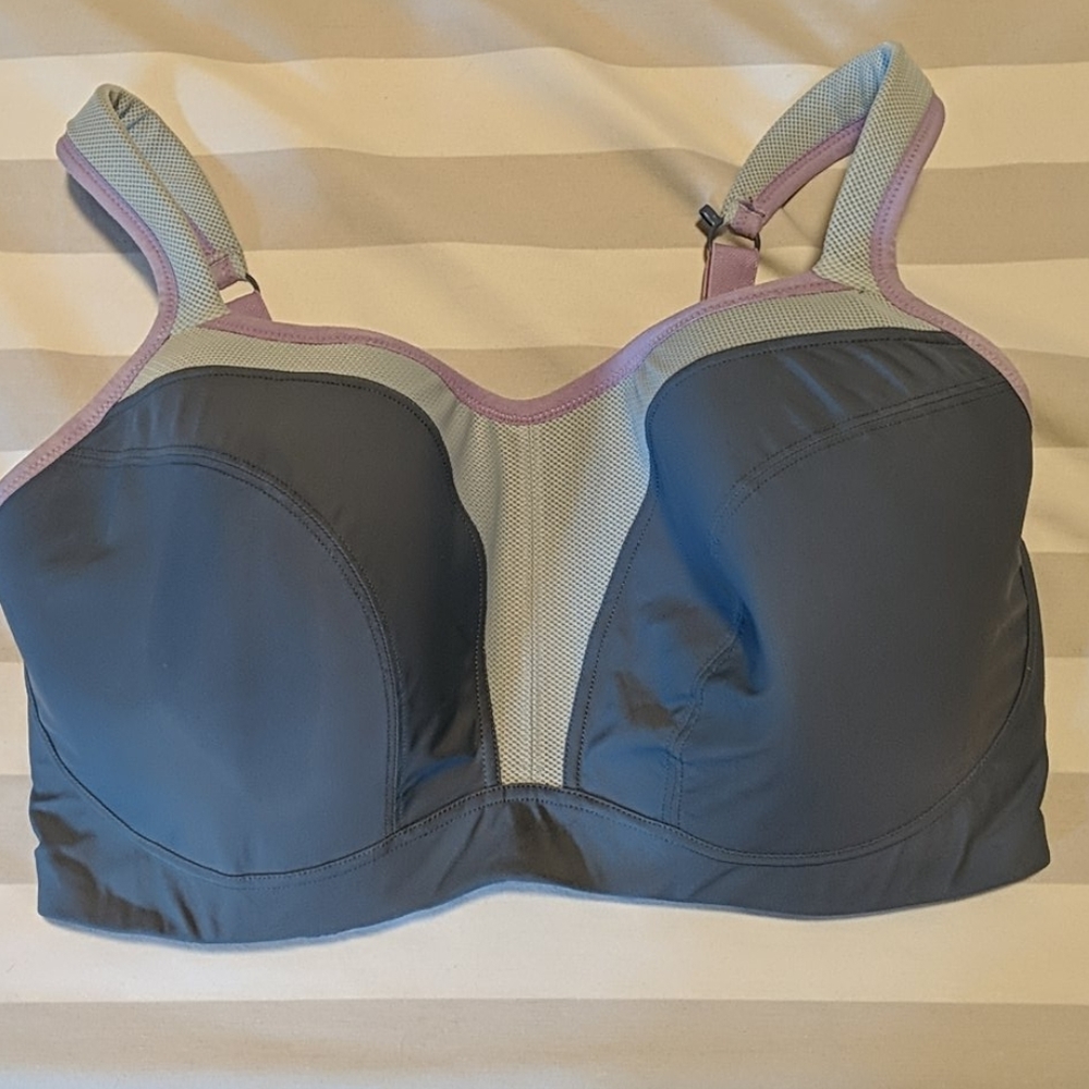 Panache sport bra with underwire, like-new. 34G.